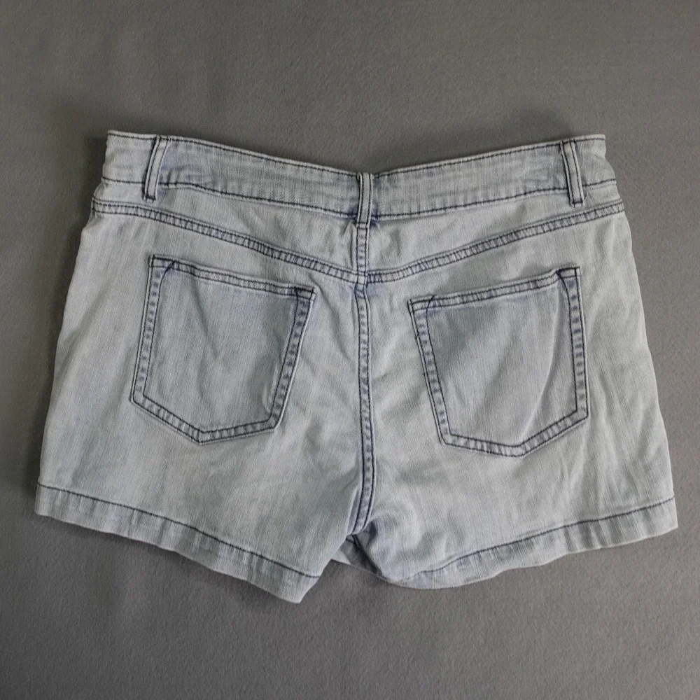 Elle Denim Shorts Light‎ Wash Minimalist Boho Y2K Blue Cotton Blend Size 12